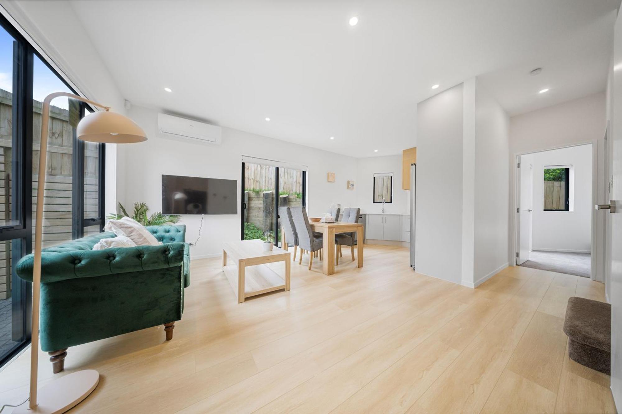 West Harbour Modern 4-Bedroom Retreat オークランド エクステリア 写真